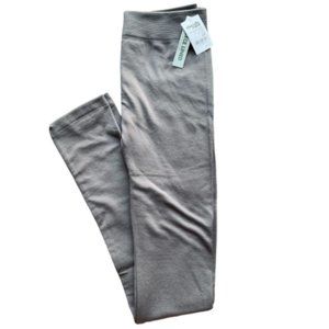 Grey fleece-lined leggings